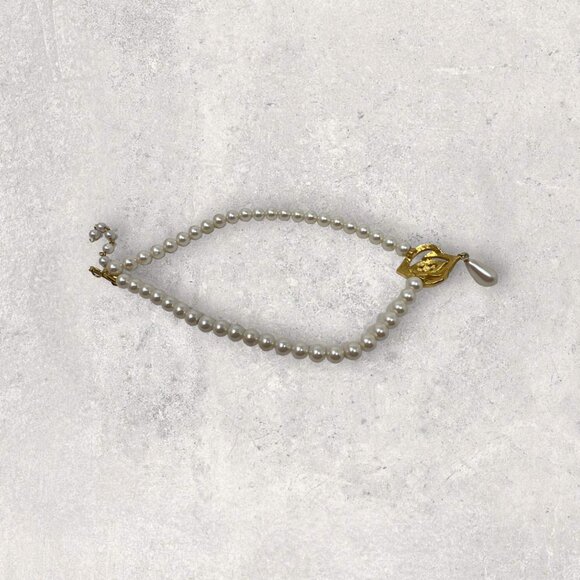 Faux Pearl Necklace with Gold Tone Crystal Pearl Pendant - Picture 2 of 6